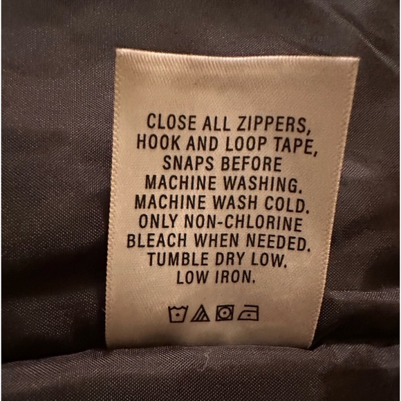 280. Kids Member’s Mark Ultimate Snow Jacket Hooded Coat in Gray, Black & Orange - Picture 14 of 16